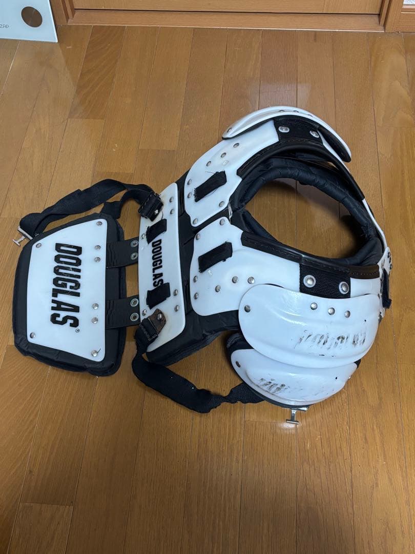 DOUGLAS ショルダー バックプレート付き