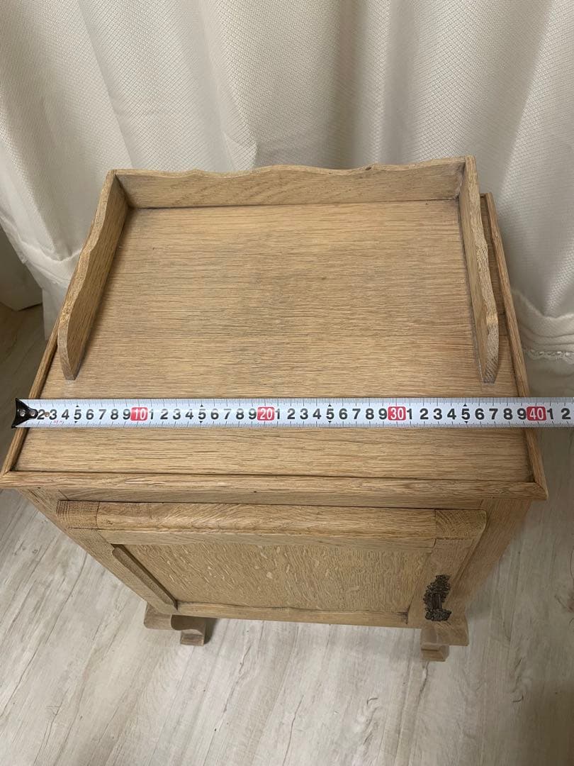 アンティーク　ヴィンテージ サイドテーブル　キャビネット　猫脚　フランス