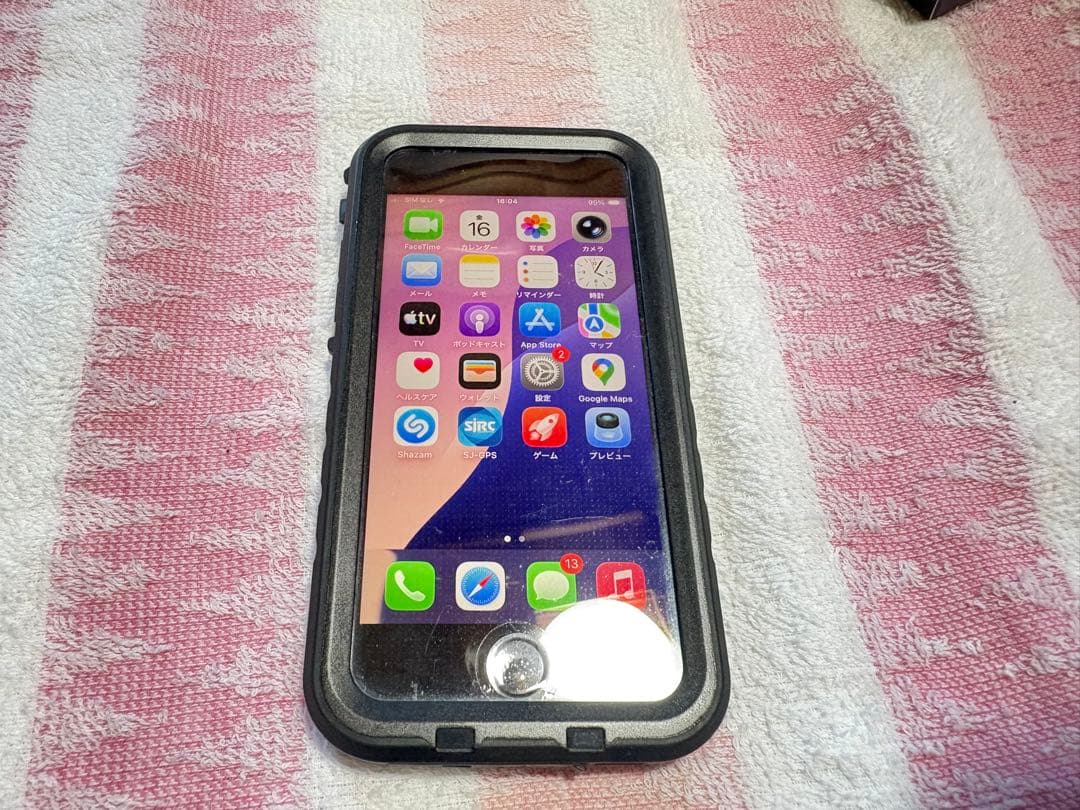 Apple iPhone SE (第2世代) ホワイト ケース付き 64GB