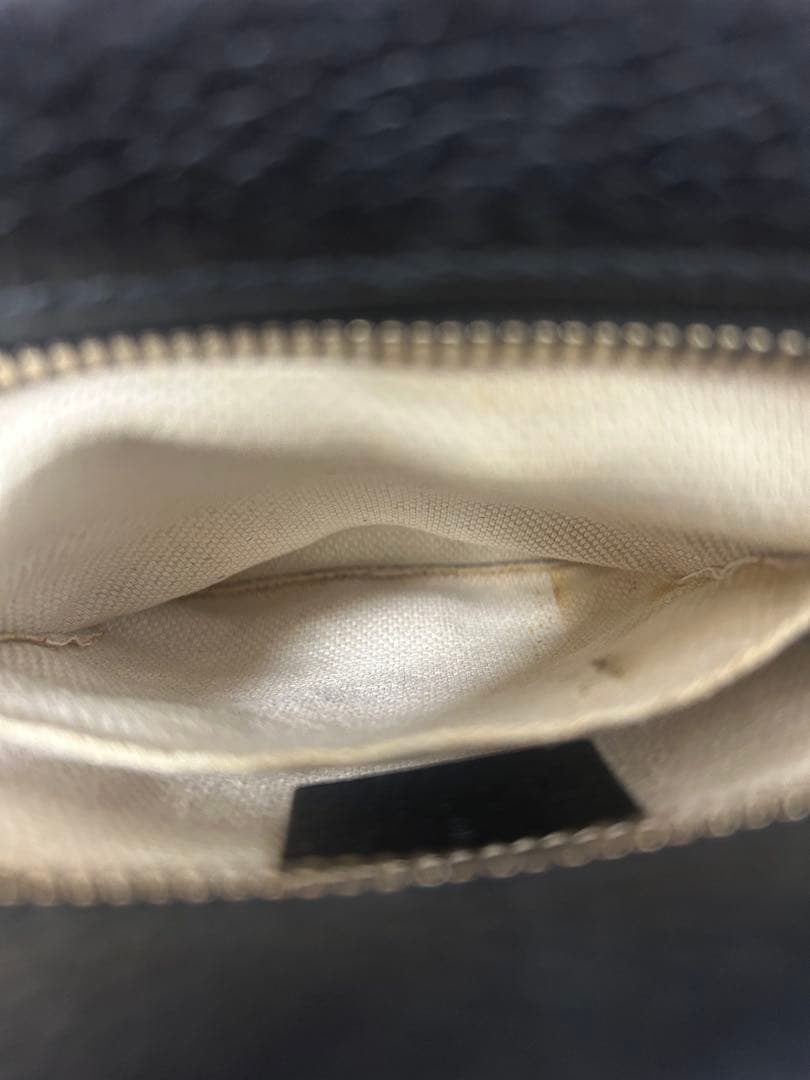 GUCCI グッチ ソーホー インターロッキング ショルダーバッグ ブラック