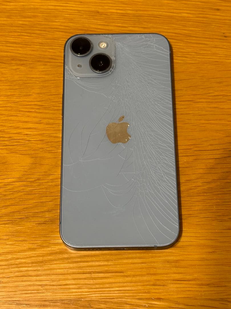 Apple iPhone 14 (ブルー) 本体　SIMフリー　背面割れあり
