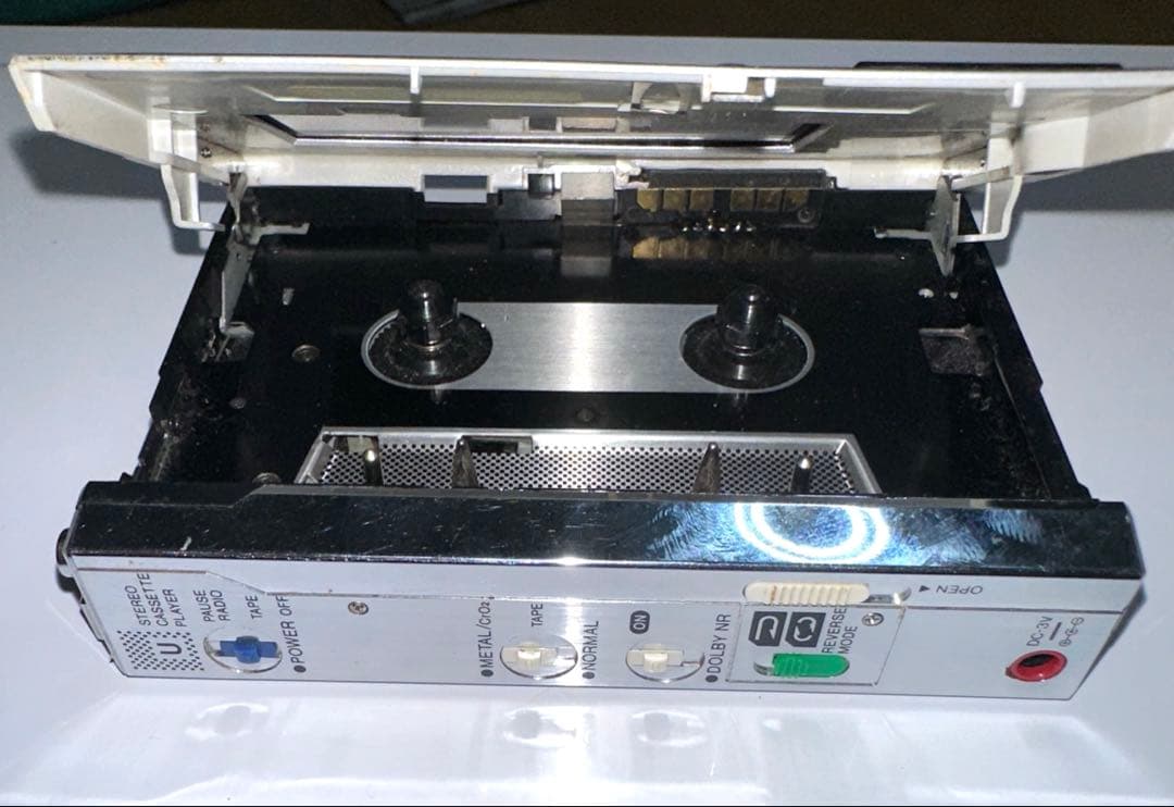 AIWA HS-U7 カセットプレーヤー