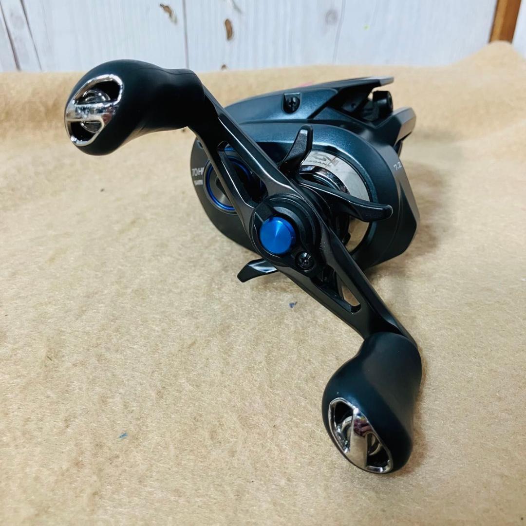 美品 SHIMANO SLX DC 70HG 04179 シマノ ベイトリール
