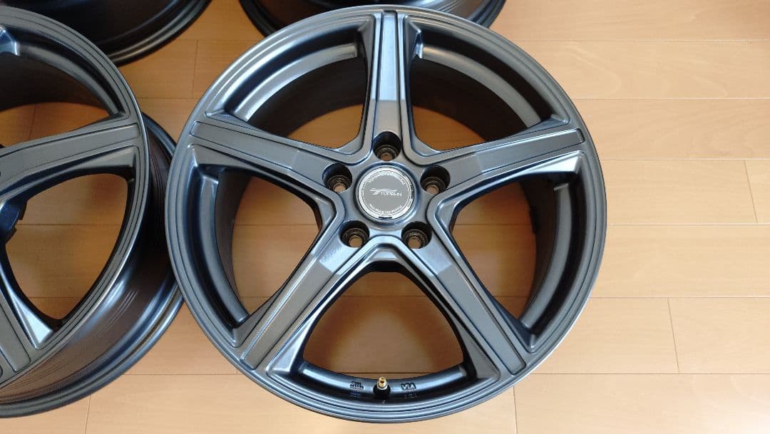 ブリジストン、トップランVR5 17インチ、7J+45、5h114.3