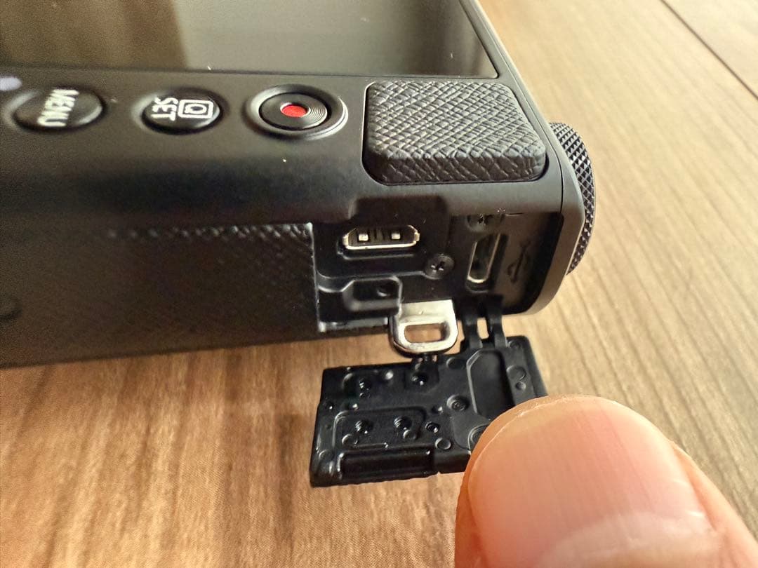 Canon G9 X デジタルカメラ 本体と付属品