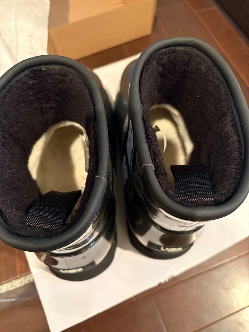 UGG W CLASSIC CLEAR MINI ブラック24cm