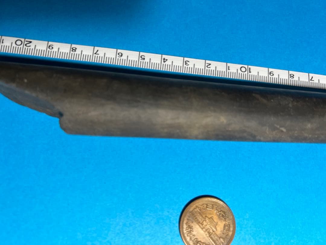 石器　石棒の真ん中　v26