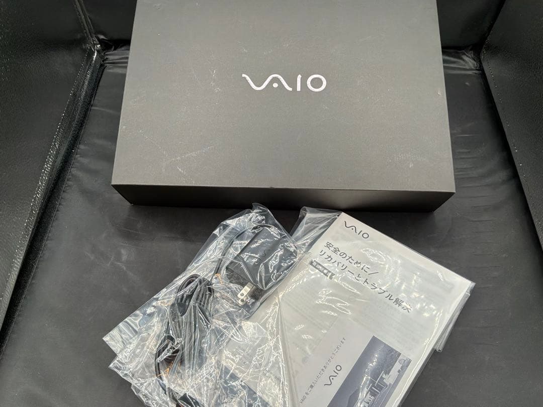 Windowsノート本体 VAIO SX14 (VJS145) ALL BLACK EDITION 4K