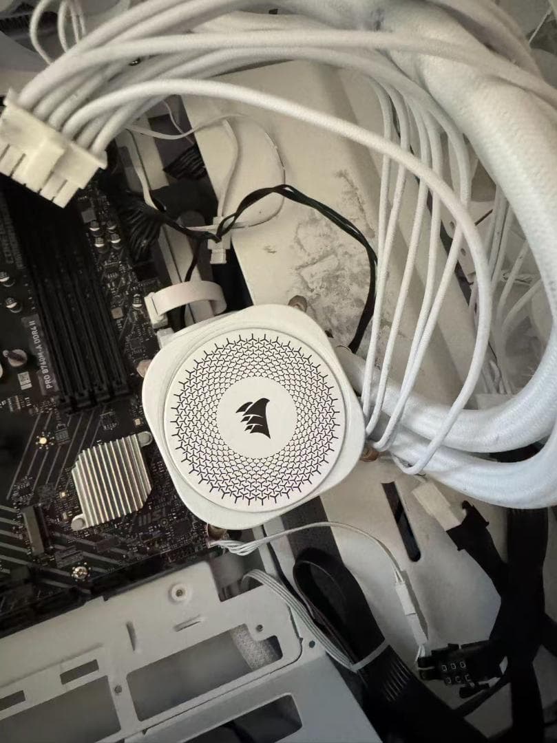 マザーボード MSI B760m i5-13400F CORSAIR NAUTILUS 240