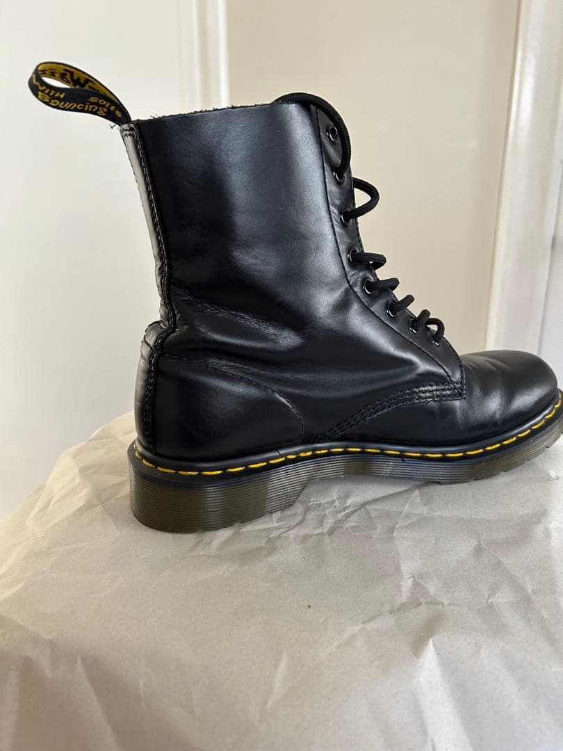 Dr. Martens ドクターマーチン 8ホール ブーツ ブラック(UK7)