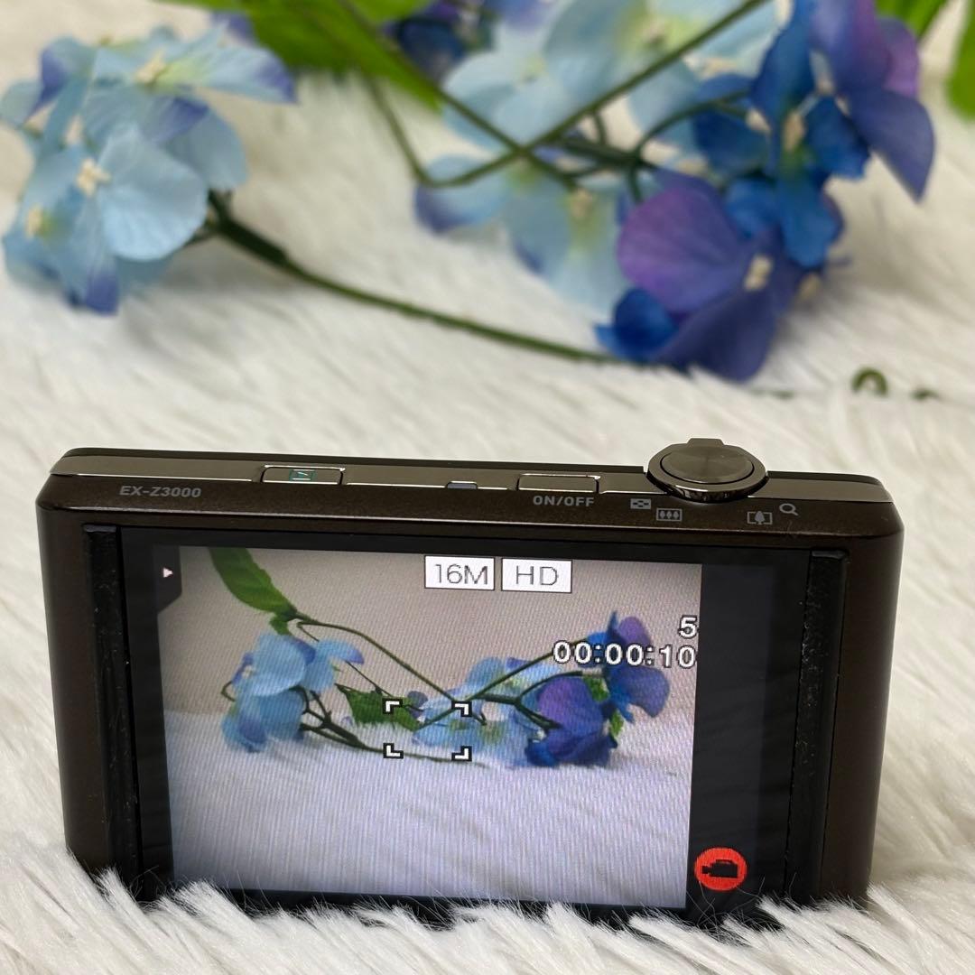 CASIO カメラ　EX-Z3000 バッテリー　ブラウン コンデジ　動作品