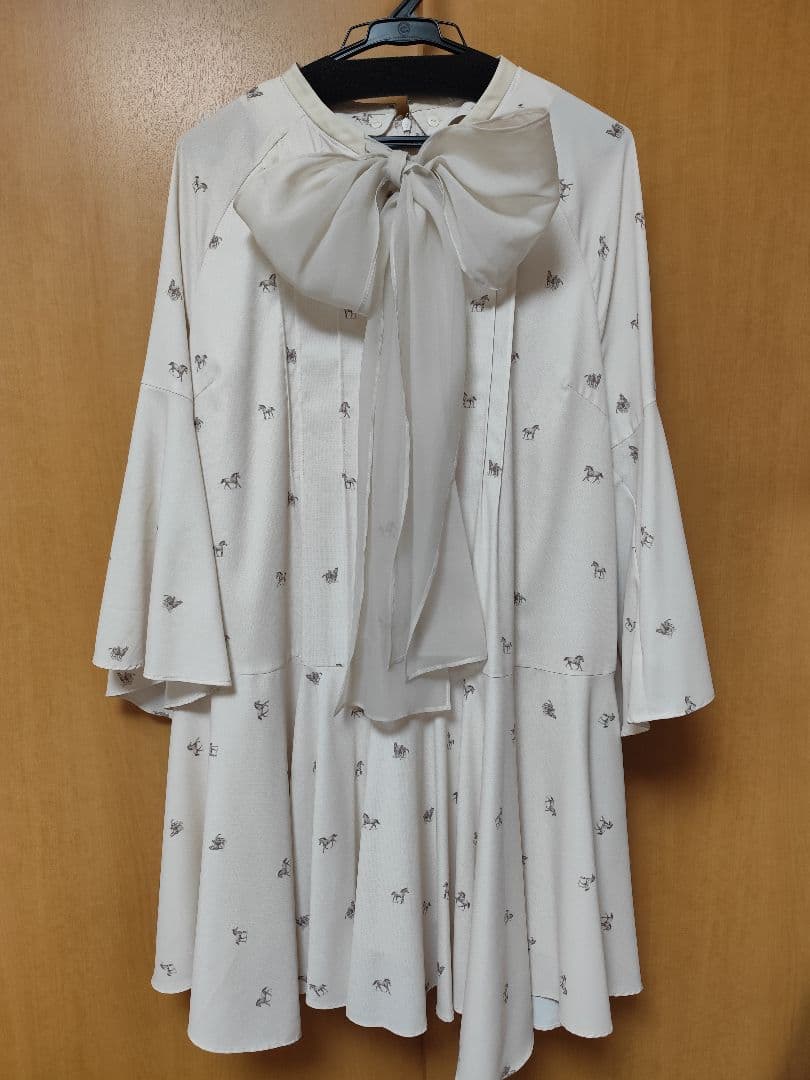 セルフォード♡ビッグリボンフレアワンピース IVR 36