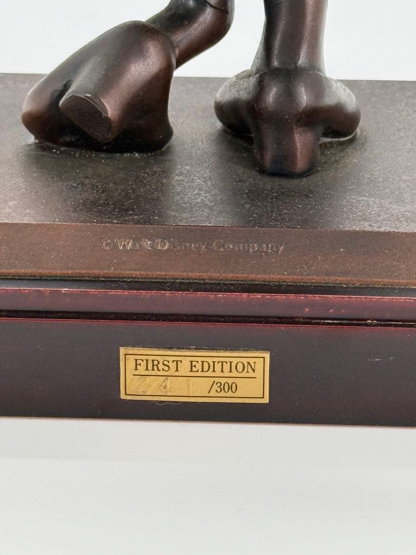 【商品】 【希少】ペデストリアン ブロンズ ミニーマウス像　レア