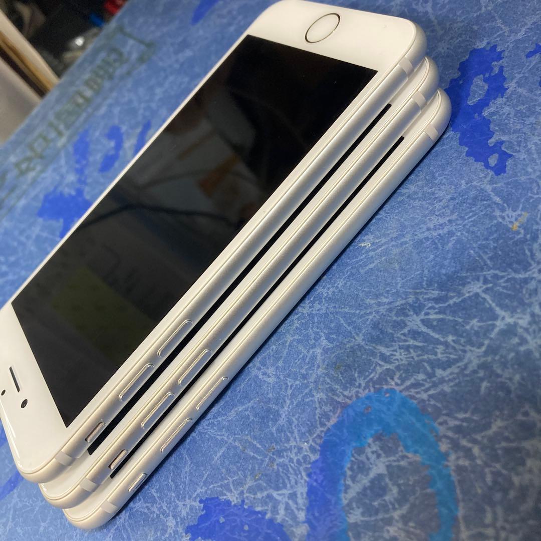 iPhone7⭐︎32GB⭐︎美品3台セット⭐︎シルバーSIMフリー88%74%73%