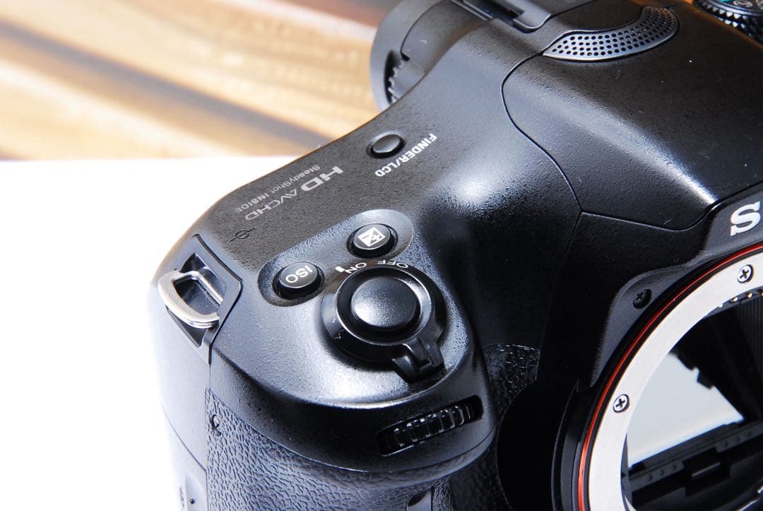 【訳あり】SONY α65 ダブルレンズ ダブルズーム スマホ転送　望遠 眼レフ