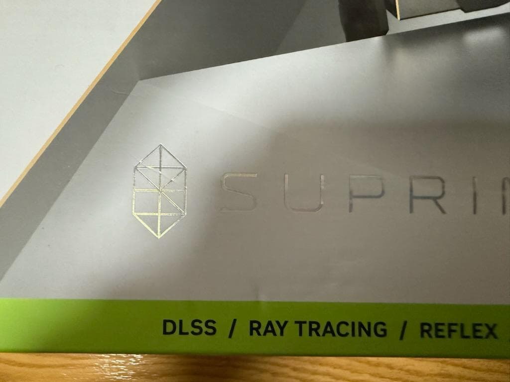 MSI GeForce RTX 4090 SUPRIM 新品未開封