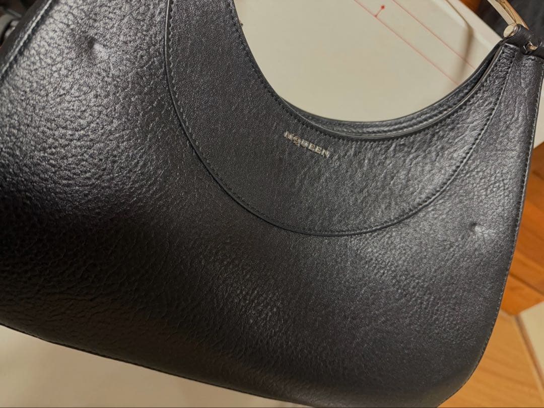 Alexander Maqueen Tバー　2way ショルダーバッグ