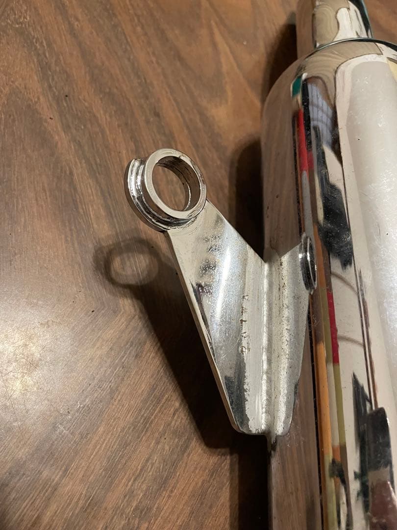 トライアンフ　ボンネビルT100 大和ステンレス　スリップオンマフラー