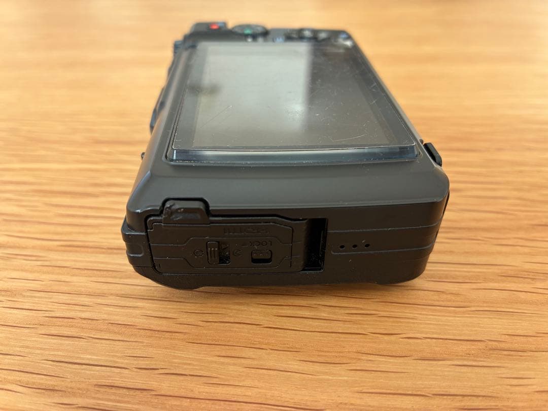 OM SYSTEM Tough TG-7 ブラック