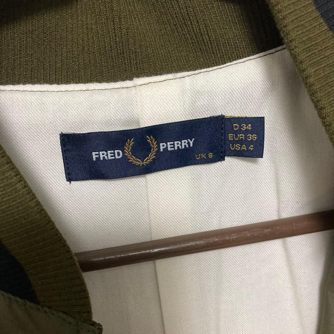 週末限定値下げ FRED PERRY ボンバー コート ノーカラーコート