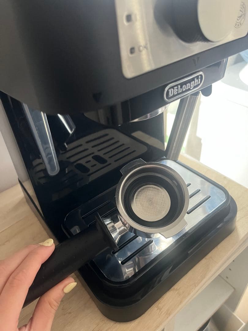 【超美品】DeLonghi エスプレッソマシン EC260.BK ブラック