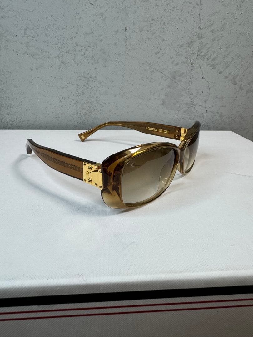 LOUIS VUITTON ルイヴィトン サングラス モノグラム ケース付き
