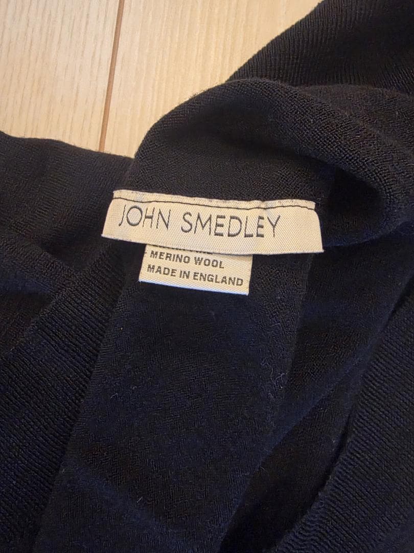 JOHN SMEDLEY ブラック タートルネック セーター M
