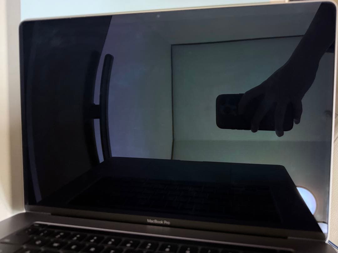 【美品】MacBook Pro 16 2019 スペースグレー USキーボード