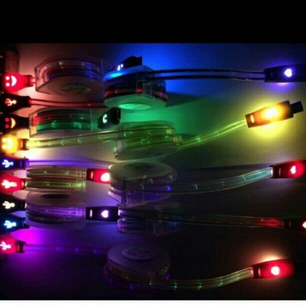 ⭐ピカピカ光る充電器⭐