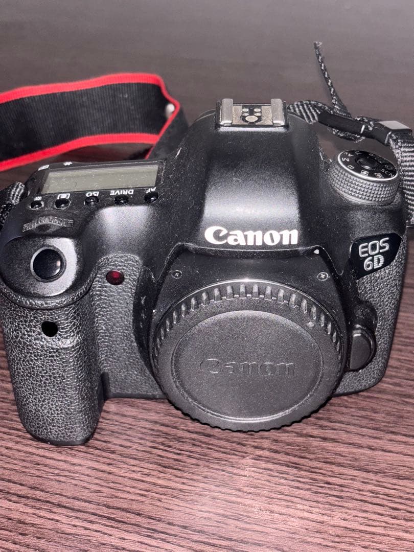 Canon EOS 6D デジタル一眼レフカメラ 値下げ交渉受け付けます