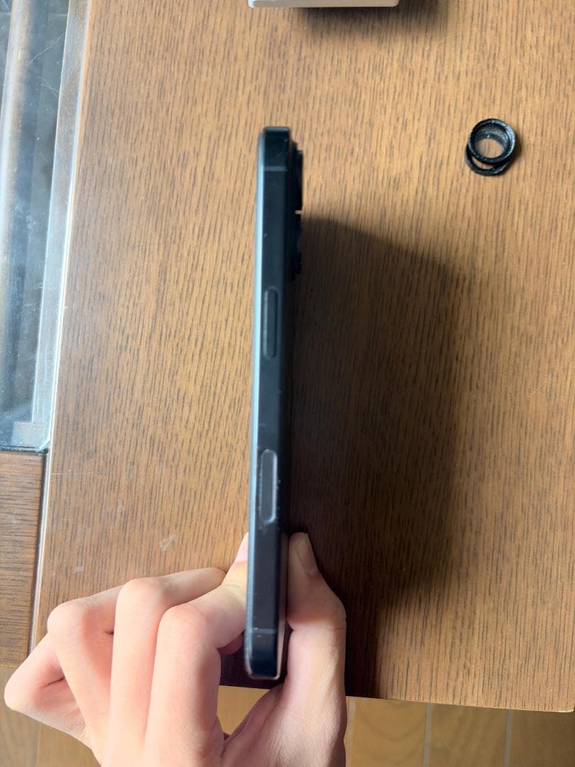 iPhone16 128GB 黒 SIMフリー【おまけフィルム、カバーセット】