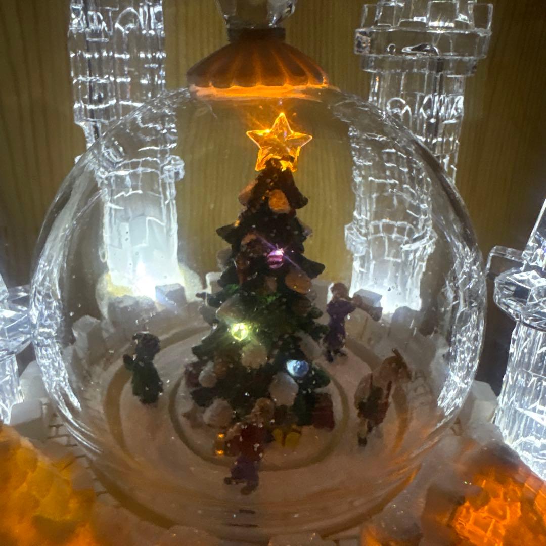 クリスマス スノードーム LEDライト付き