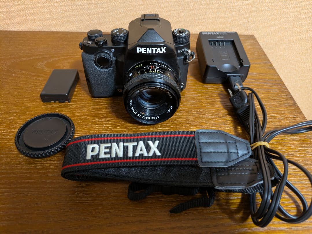 ペンタックス PENTAX KP ボディ BLACK