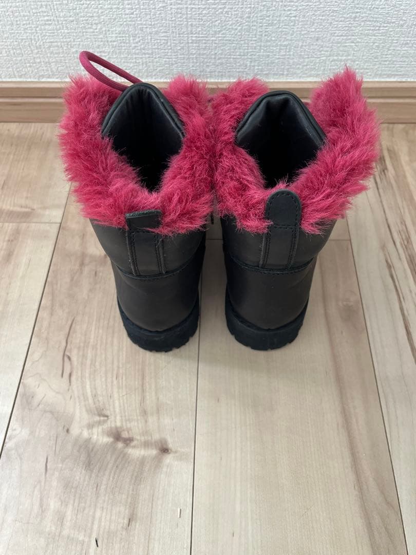 【LIMI feu】ファー付きブーツ ブラック/ピンク