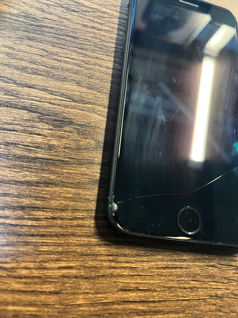 iPhone SE 第2世代 (SE2) ブラック 128 GB SIMフリー