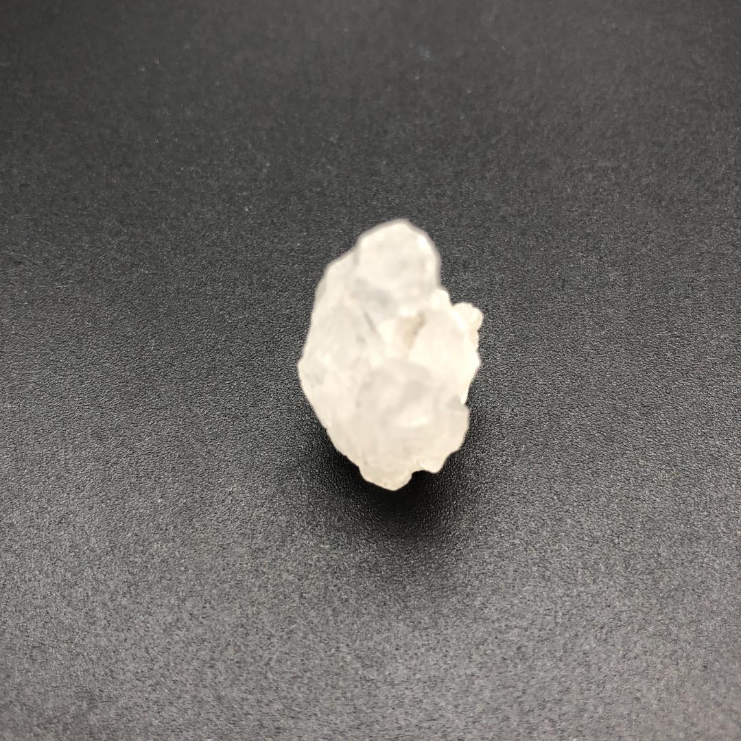 ヒマラヤ水晶　エレスチャル　テラリウム　原石　天然石　邪気払い　魔除け
