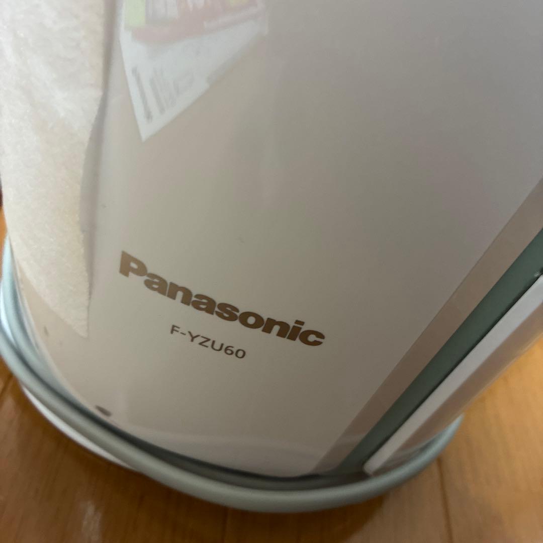 衣類乾燥除湿機　F-YZU60 ホワイト 取り外し可能水タンク　保証書付き