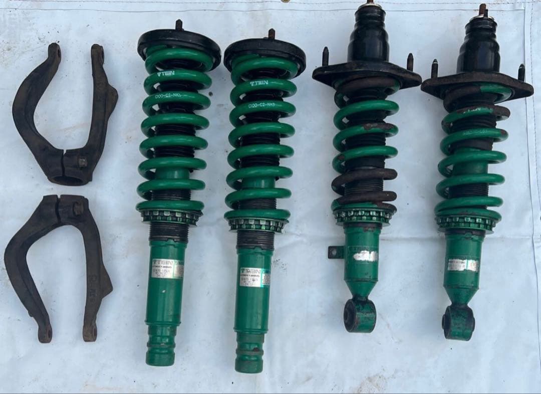 TEIN STREET BASIS ホンダオデッセイ　RB1/RB2-F 車高調