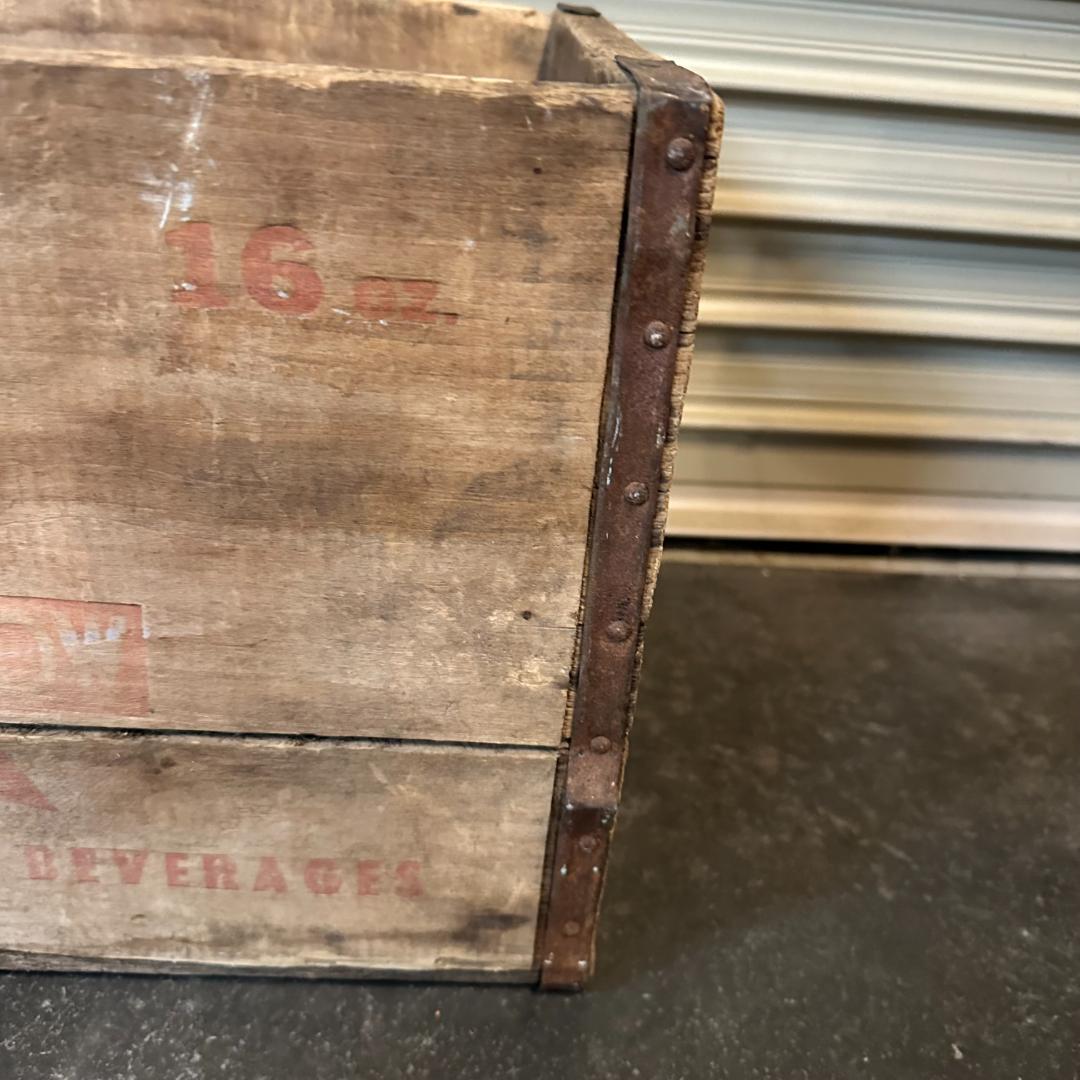 RED A ROW ヴィンテージ木箱 アメリカン雑貨