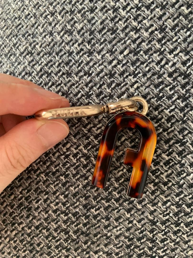 あやさま専用　FURLAチャーム