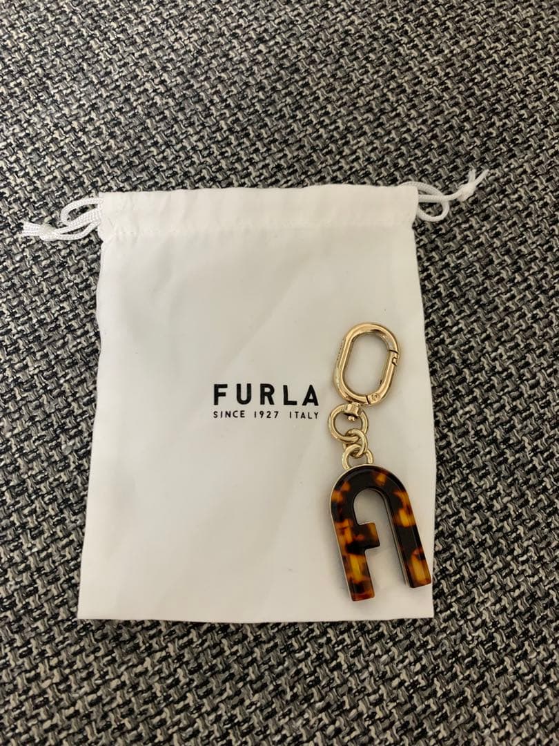 あやさま専用　FURLAチャーム