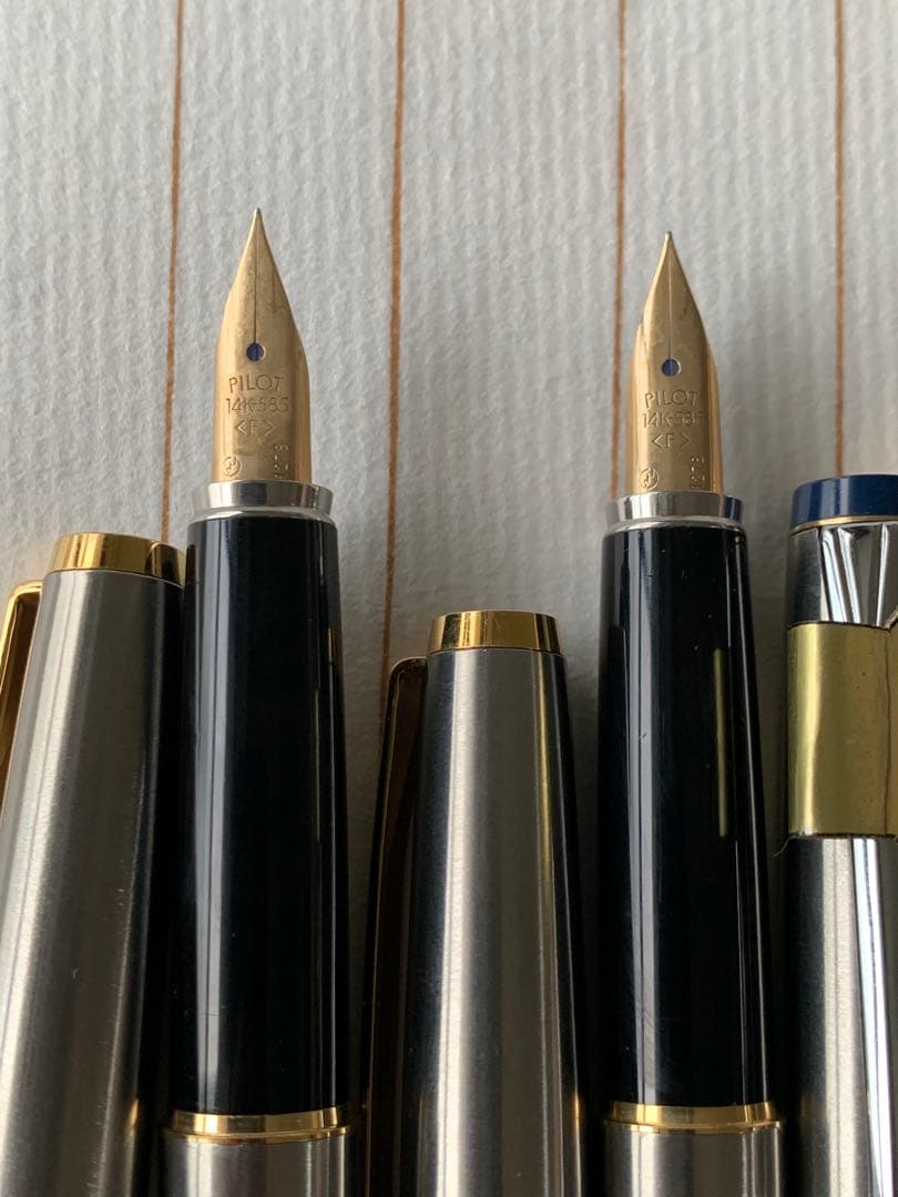 廃番 PILOT U 万年筆 14K