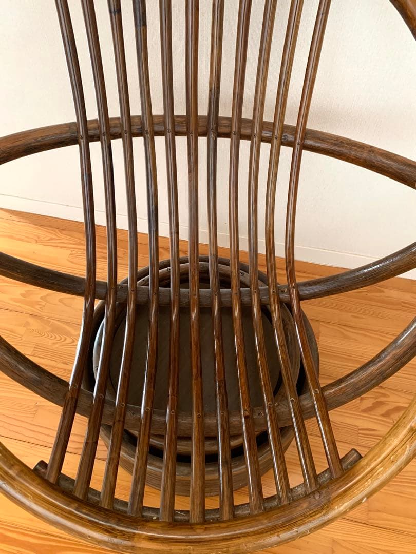 アジアン　レトロ 回転式ラタンチェア 360度回転