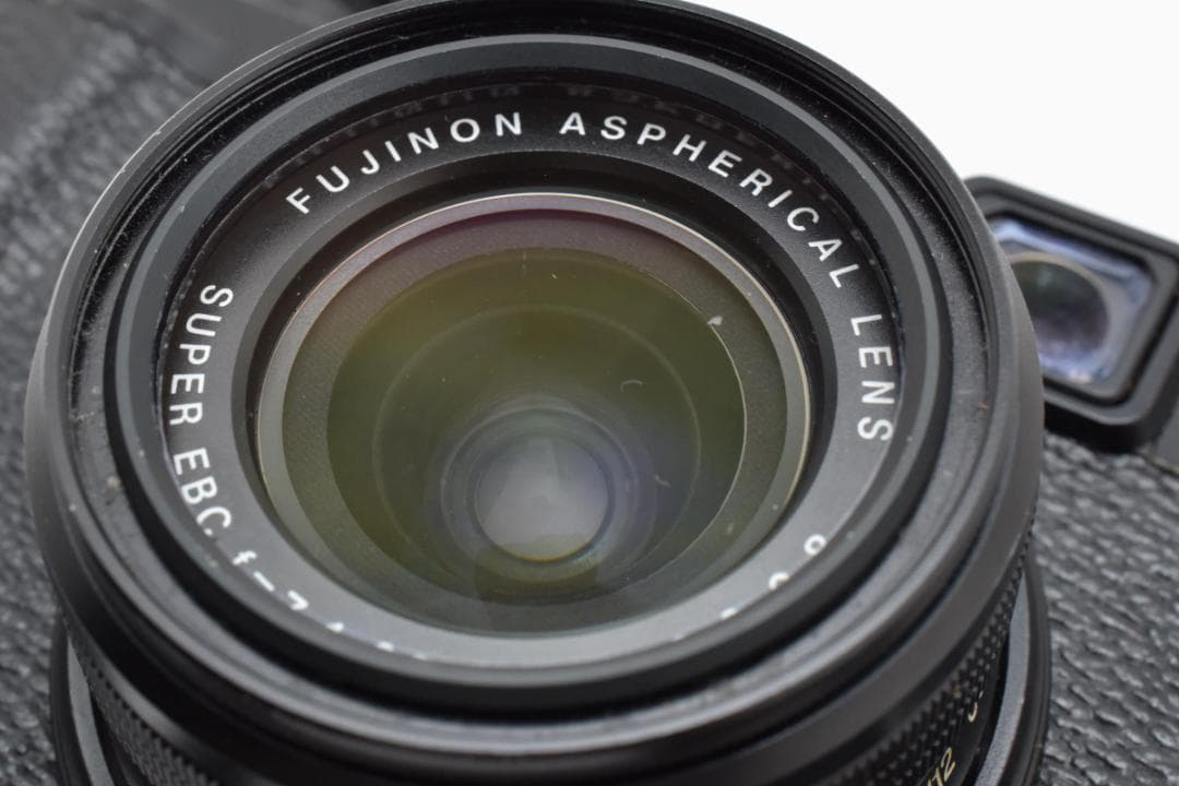 FUJIFILM X10 ブラック コンパクトデジタルカメラ