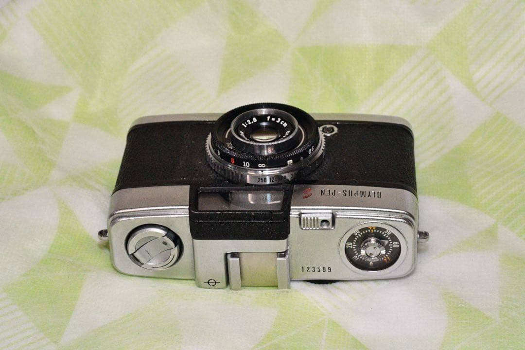 《動作品》OLYMPUS PEN S a394