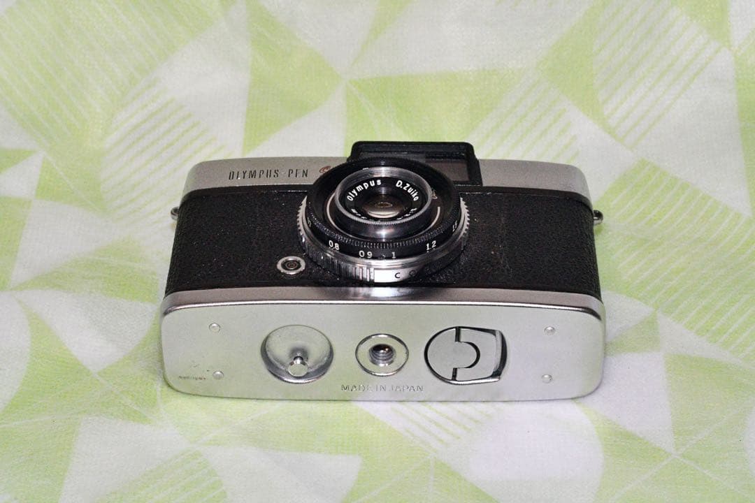 《動作品》OLYMPUS PEN S a394