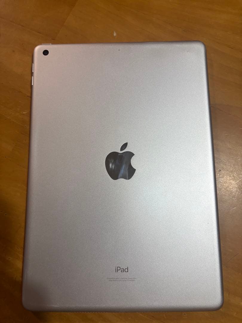 ら*か様 iPad (第9世代) シルバー 64GB