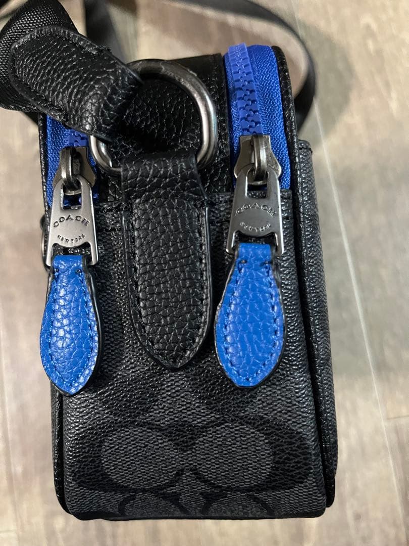 COACH スヌーピーショルダーバッグ