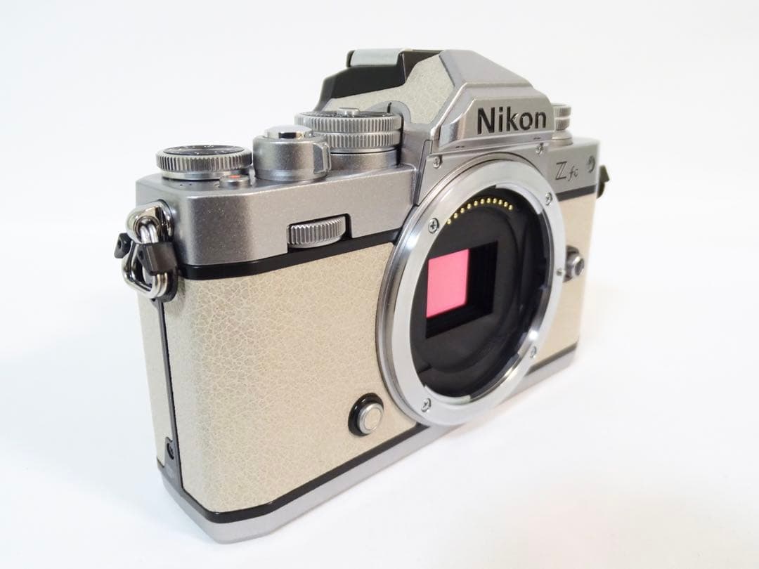 ◆サンドベージュ◆ Nikon Z fc 16-50mm ショット:1,252回