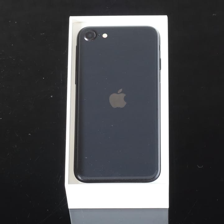 【極美品】iPhone SE（第2世代）/128GB/SIMフリー/黒/元箱あり